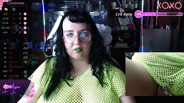 Snapshot of LeonaHarrison chatting on 10.08.25 LeonaHarrison online show from 10.08.25