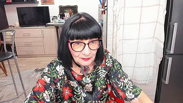 Snapshot of Tina_Joness chatting on 02.11.26 Tina Joness online show from 02.11.26