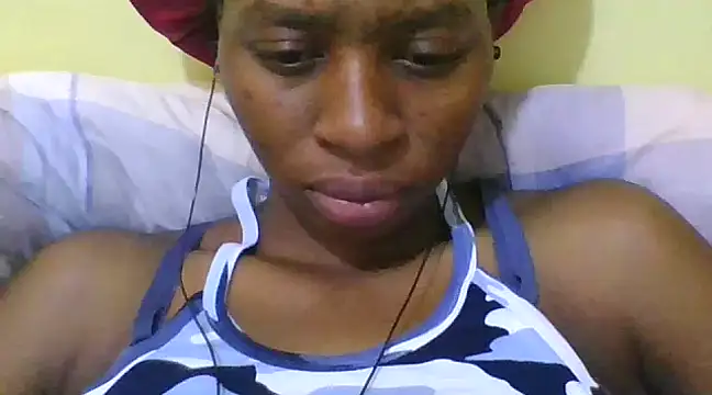 Snapshot of sabssexy chatting on 12.14.24 sabssexy online show from 12.14.24