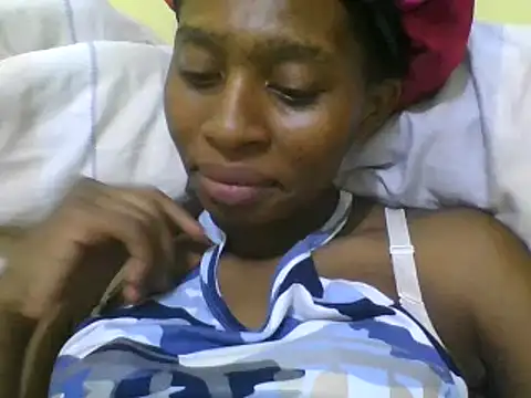 Snapshot of sabssexy chatting on 12.16.24 sabssexy online show from 12.16.24