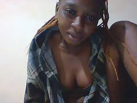 Snapshot of sabssexy chatting on 04.13.26 sabssexy online show from 04.13.26