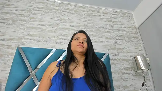 veronica salas online show from 01.21.25