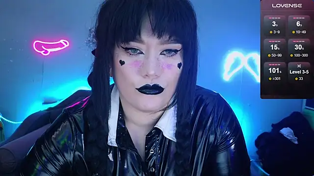 wickedxqueen online show from 12.06.24