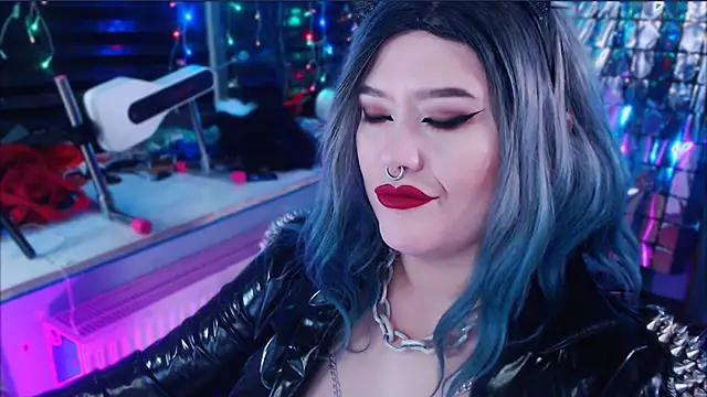 wickedxqueen online show from 01.27.25