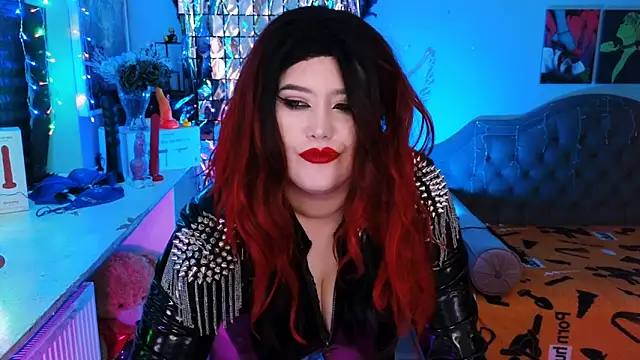 wickedxqueen online show from 02.19.25