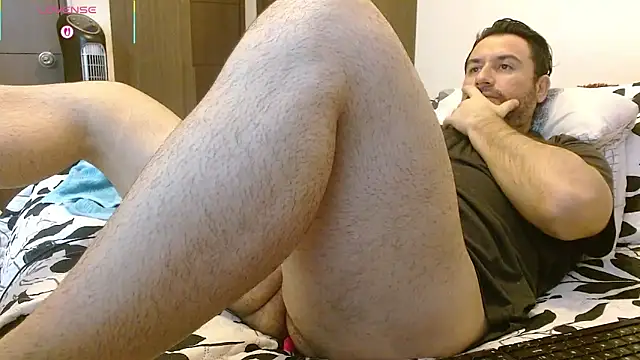 Snapshot of rodrher81 chatting on 11.22.25 rodrher81 online show from 11.22.25