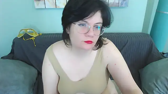 EverlyRays online show from 03.18.25