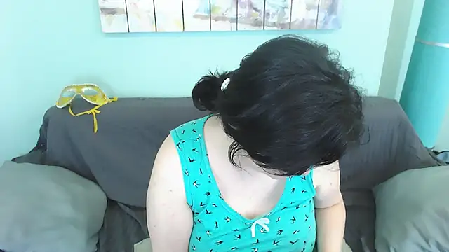 EverlyRays online show from 03.18.25