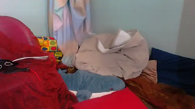 EverlyRays online show from 12.15.25