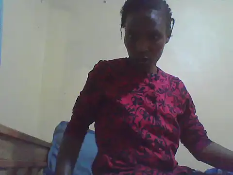 Snapshot of Smillie_prety chatting on 05.17.26 Smillie prety online show from 05.17.26