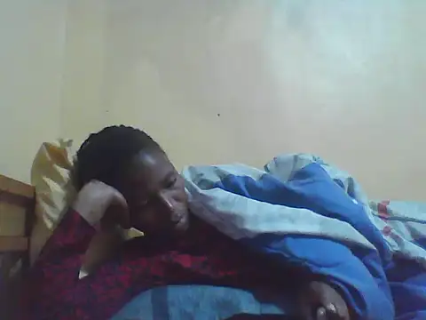 Snapshot of Smillie_prety chatting on 05.19.26 Smillie prety online show from 05.19.26