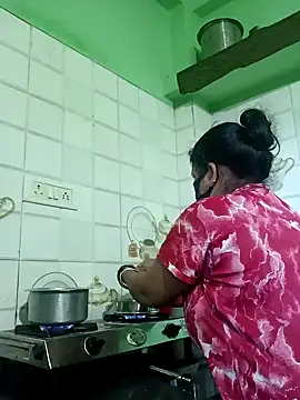 Snapshot of sematomar chatting on 01.26.25 sematomar online show from 01.26.25