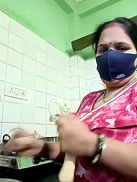 Snapshot of sematomar chatting on 02.21.25 sematomar online show from 02.21.25