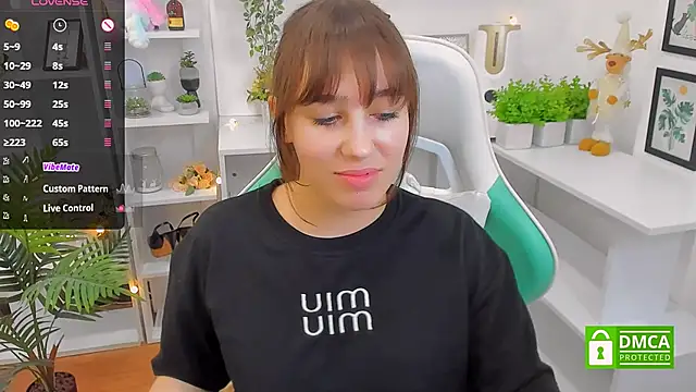  Eliizabeth  online show from 03.15.25