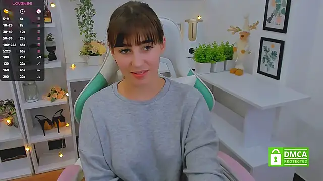  Eliizabeth  online show from 03.22.25