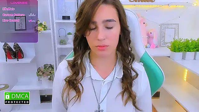  Eliizabeth  online show from 09.14.25