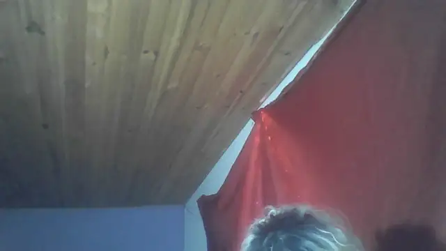 Snapshot of roxana_collins chatting on 10.31.25 roxana collins online show from 10.31.25