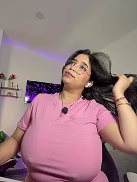 tati reyess online show from 01.09.26