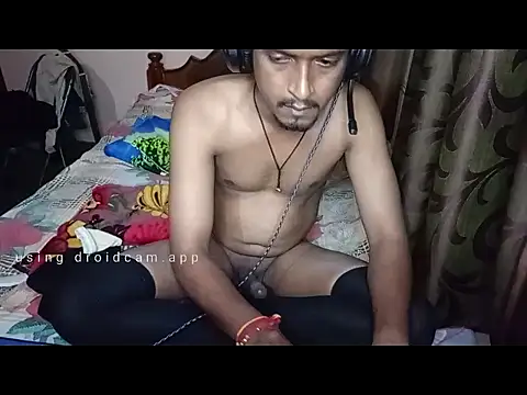 Snapshot of Sexypavi09 chatting on 09.18.25 Sexypavi09 online show from 09.18.25