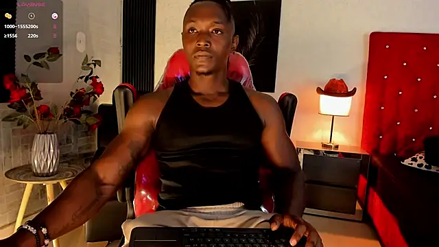 DannSmmith online show from 10.21.25