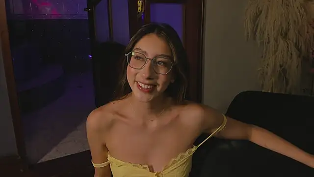 lua ferch   online show from 02.01.25