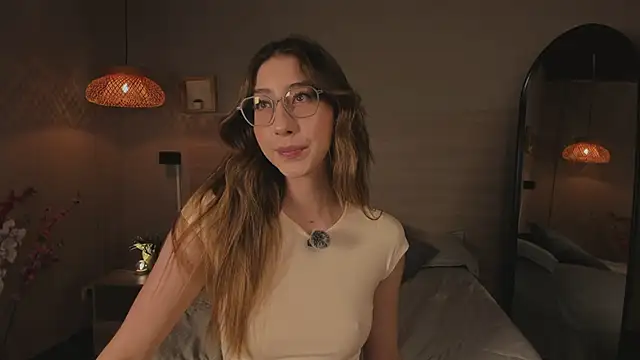 lua ferch   online show from 03.15.25