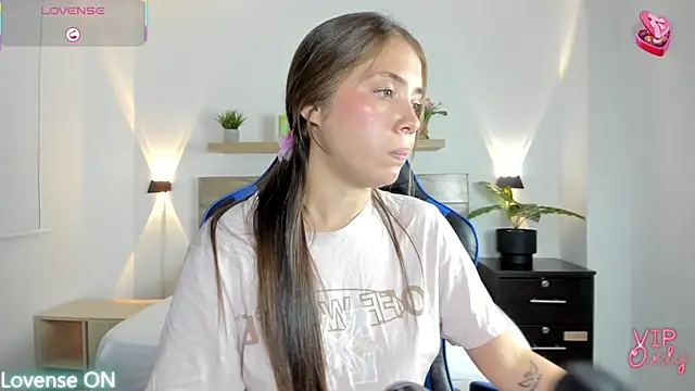 nataly rodri online show from 01.11.26