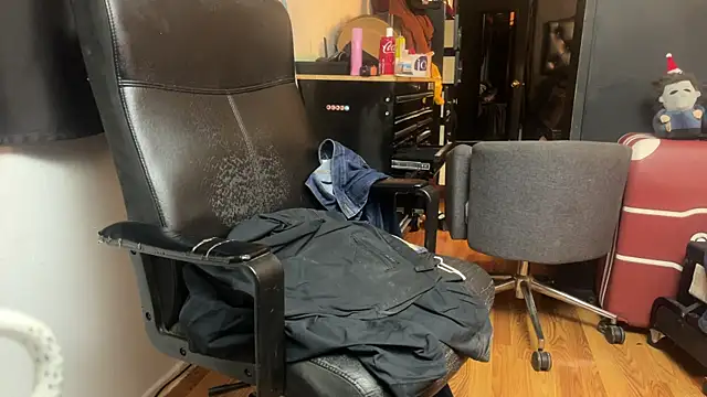 leanjamesdean online show from 12.15.25