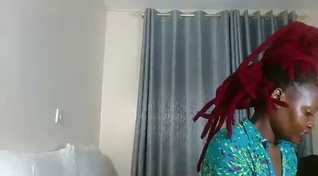 Snapshot of Elegant_Ebony chatting on 02.16.25 Elegant Ebony online show from 02.16.25