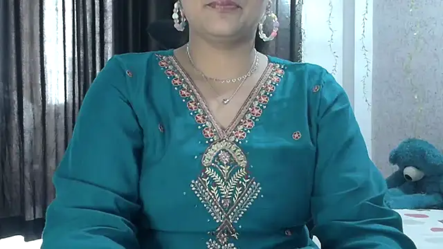 Maria 55 online show from 09.13.25