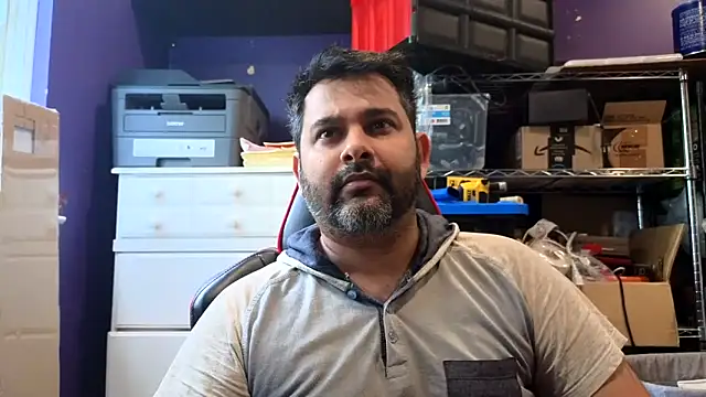 Snapshot of Sakhtlaundaz chatting on 05.11.26 Sakhtlaundaz online show from 05.11.26