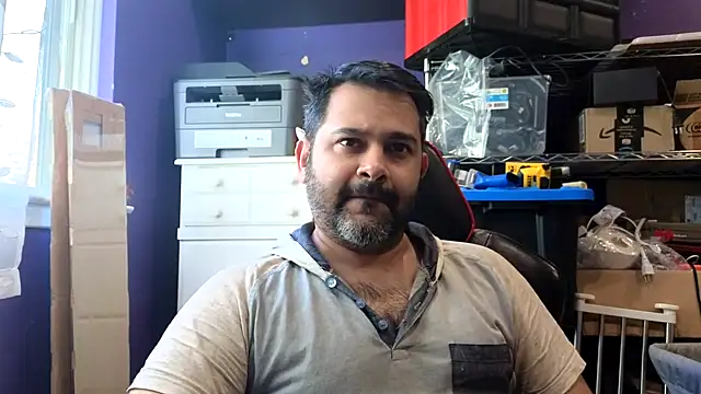 Snapshot of Sakhtlaundaz chatting on 05.12.26 Sakhtlaundaz online show from 05.12.26