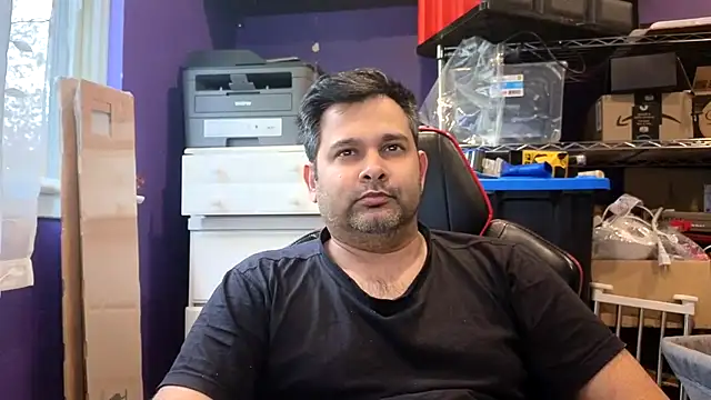 Snapshot of Sakhtlaundaz chatting on 05.14.26 Sakhtlaundaz online show from 05.14.26