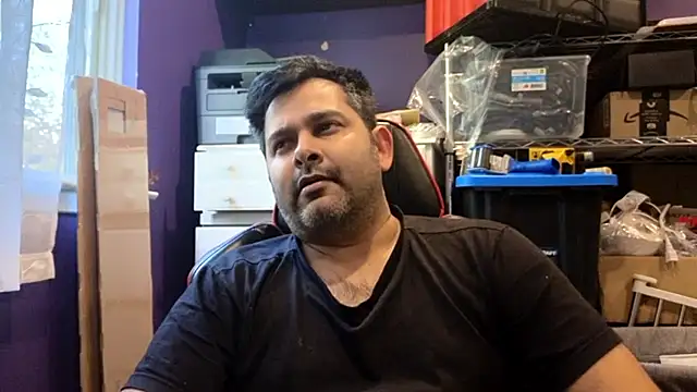 Snapshot of Sakhtlaundaz chatting on 05.16.26 Sakhtlaundaz online show from 05.16.26