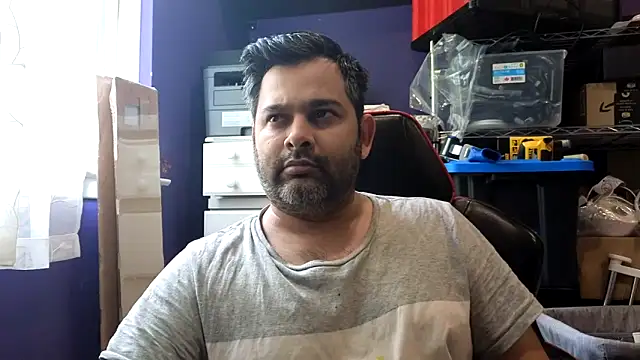 Snapshot of Sakhtlaundaz chatting on 05.22.26 Sakhtlaundaz online show from 05.22.26