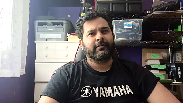 Snapshot of Sakhtlaundaz chatting on 06.19.26 Sakhtlaundaz online show from 06.19.26