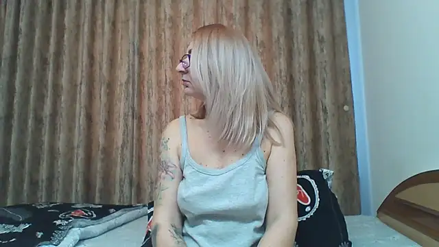 PussyEvely online show from 01.30.25