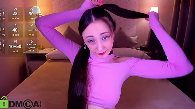 Lexi Split online show from 04.15.26