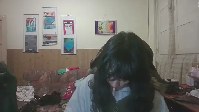 calliemaggotbone online show from 11.27.25