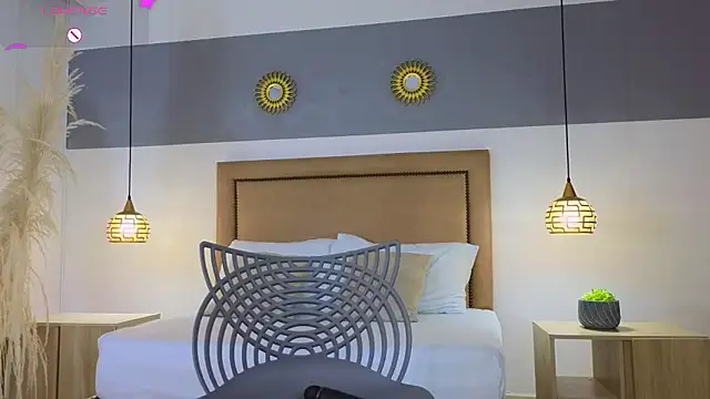 Snapshot of riley_sierra chatting on 12.02.24 riley sierra online show from 12.02.24