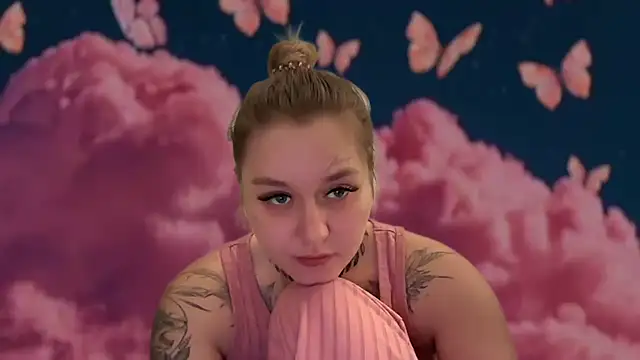 Snapshot of Isabel-Bailey chatting on 12.05.24 Isabel-Bailey online show from 12.05.24