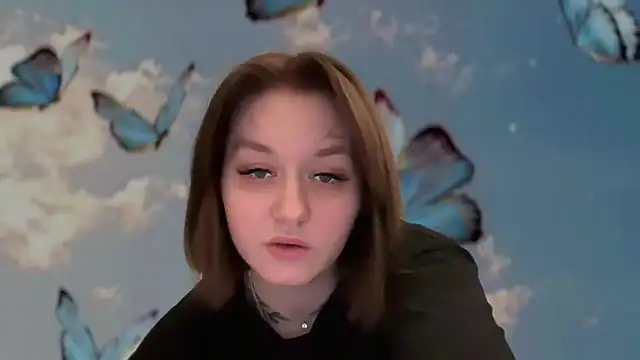 Snapshot of Isabel-Bailey chatting on 02.06.25 Isabel-Bailey online show from 02.06.25