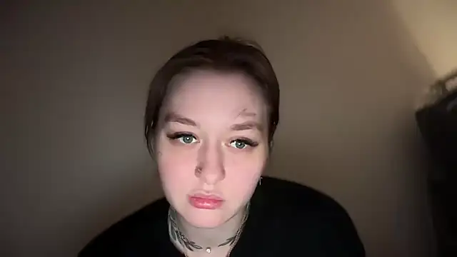 Snapshot of Isabel-Bailey chatting on 02.07.25 Isabel-Bailey online show from 02.07.25