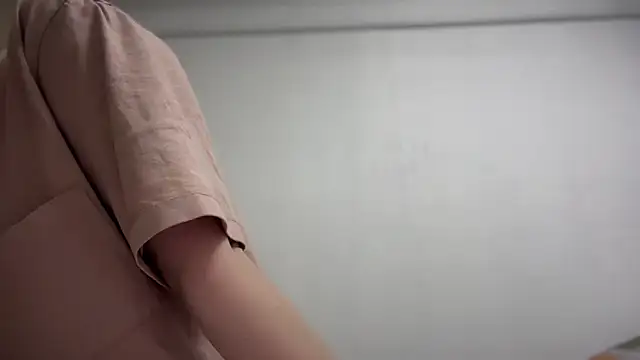 Snapshot of Isabel-Bailey chatting on 10.19.25 Isabel-Bailey online show from 10.19.25