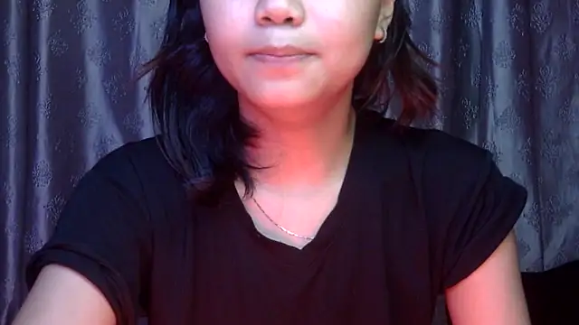 Snapshot of cute_sapna chatting on 09.18.25 cute sapna online show from 09.18.25