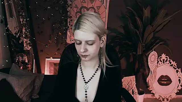 Noah ElmerX online show from 11.22.25