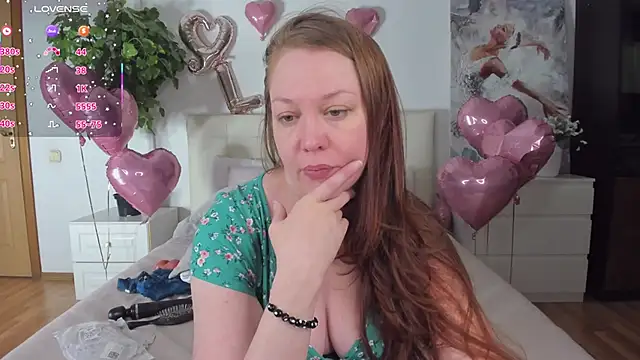 CutieGinger online show from 02.15.26