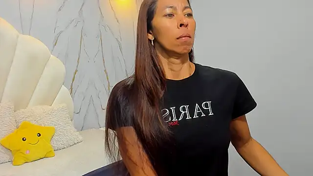 Rosalinda Cortez online show from 12.05.24