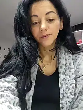 bruneta sexy23 online show from 02.04.25