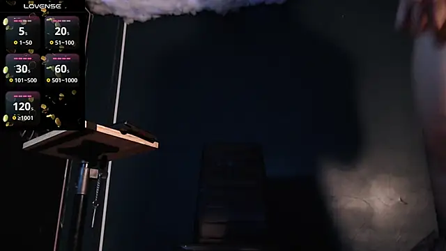 Layla miss online show from 02.13.25